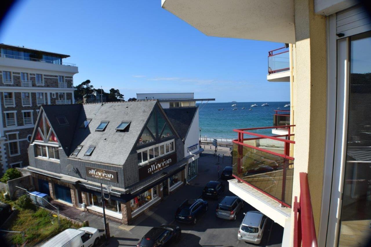 Appt Perros Guirec Sur Plage Trestraou Et Cote Granit Rose Exterior foto